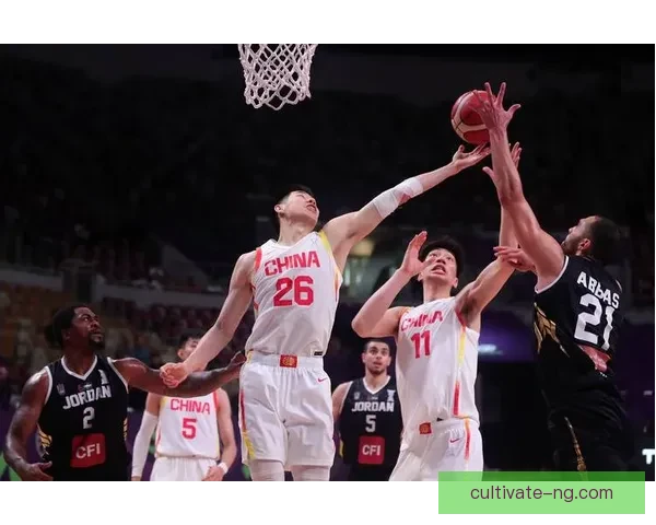 中国男篮备战亚洲杯热身赛连胜展现新阵容实力引发球迷期待与关注