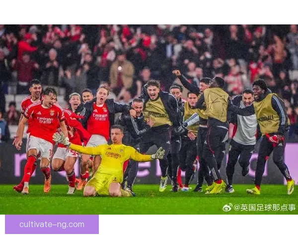 欧冠焦点战引爆全场豪门对决悬念再起争冠格局生变球迷热议不断