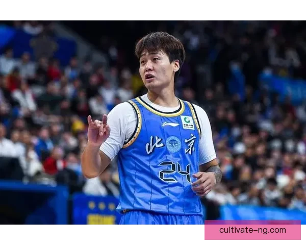 中国男篮逆袭胜韩国挺进亚洲杯四强 赵睿表现亮眼全场最佳